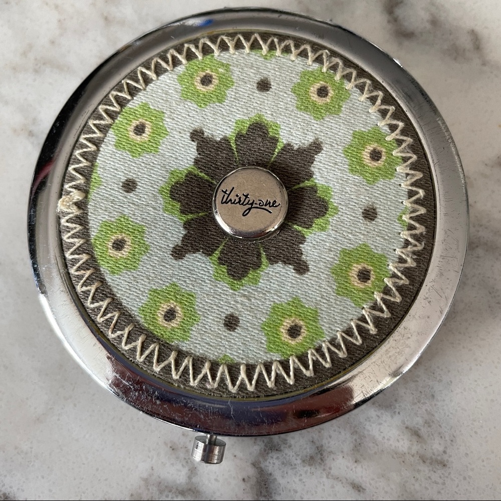 Thirty-One brand Compact Mirror